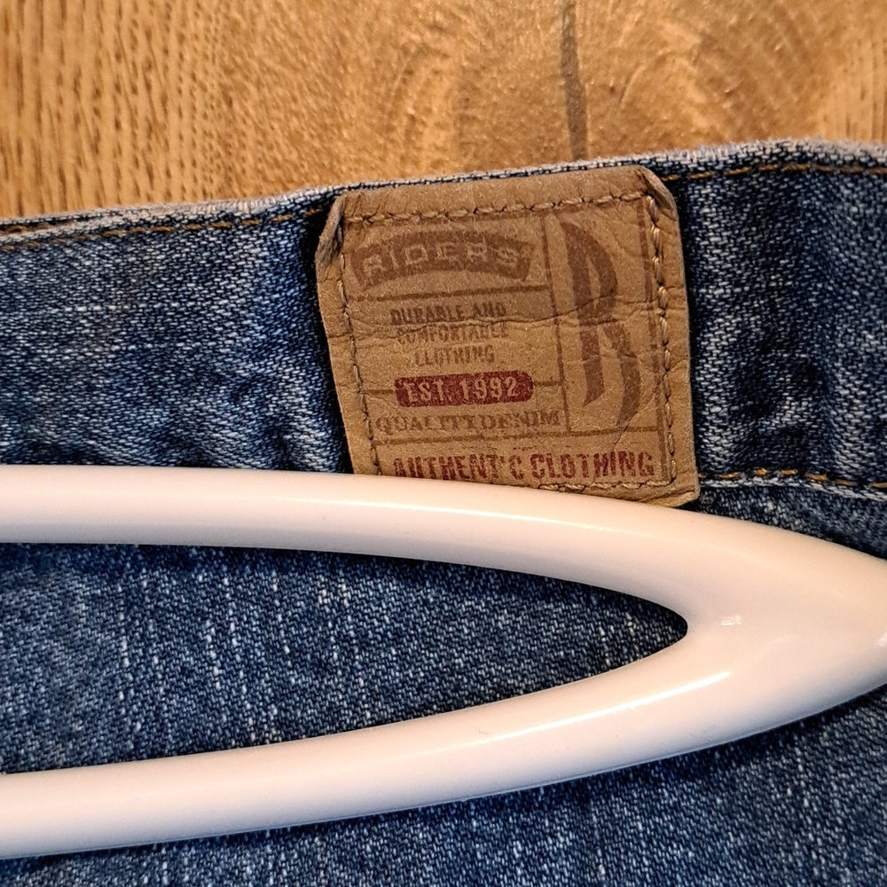 Riders by Lee Women's Relaxed Blue Denim Jeans Capris Size 18W - Picture 4 of 6